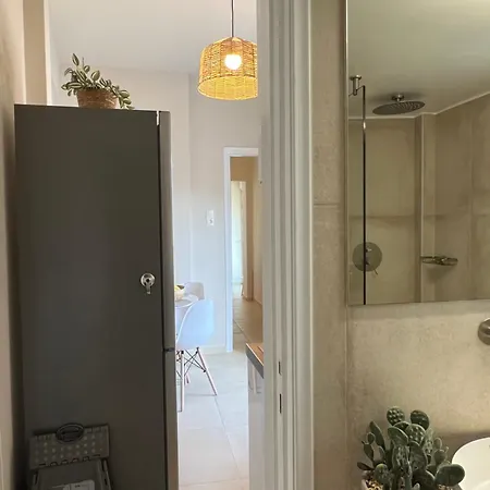 Apartment Ak Fine - Penthouse With Big Terrace And View - 2 Min From Metro
