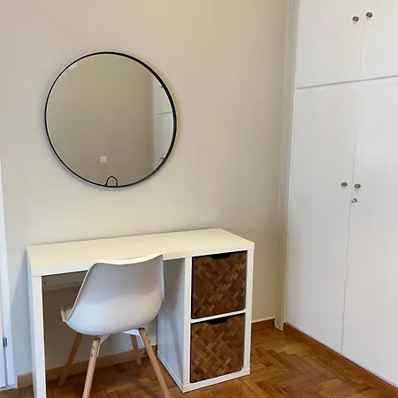 Ak Fine - Penthouse With Big Terrace And View - 2 Min From Metro