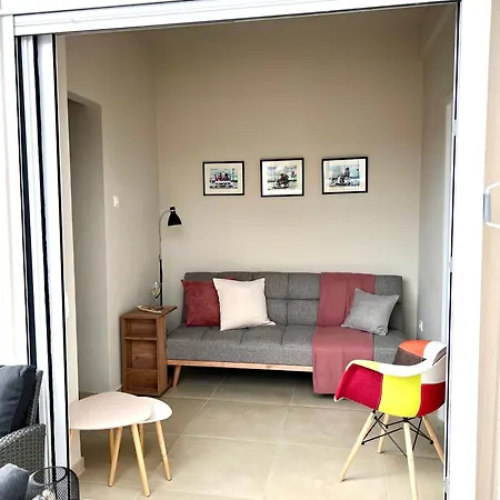Ak Fine - Penthouse With Big Terrace And View - 2 Min From Metro