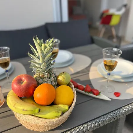 Ak Fine - Penthouse With Big Terrace And View - 2 Min From Metro * Athens