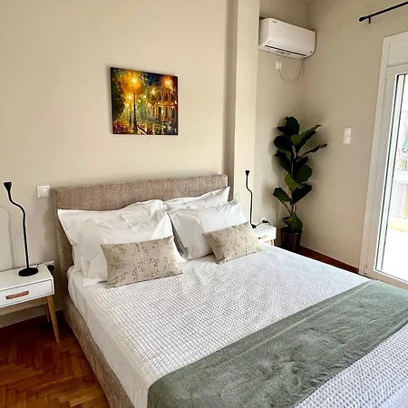 Ak Fine - Penthouse With Big Terrace And View - 2 Min From Metro Apartment *